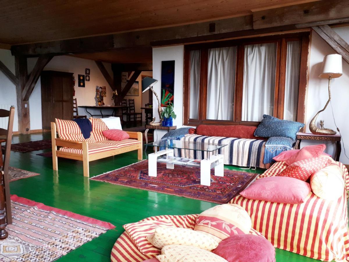 D'hotes La Noyeraie Izeron